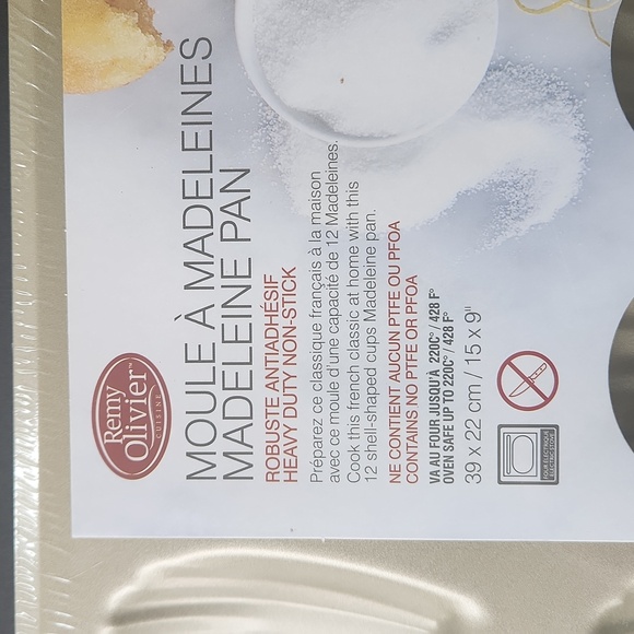 Remy Olivier Cuisine Madeleine Pan - Picture 3 of 3